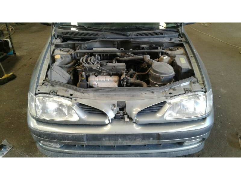 renault megane i berlina hatchback (ba0) del año 1997