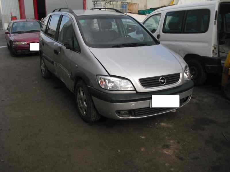 opel zafira a del año 2000