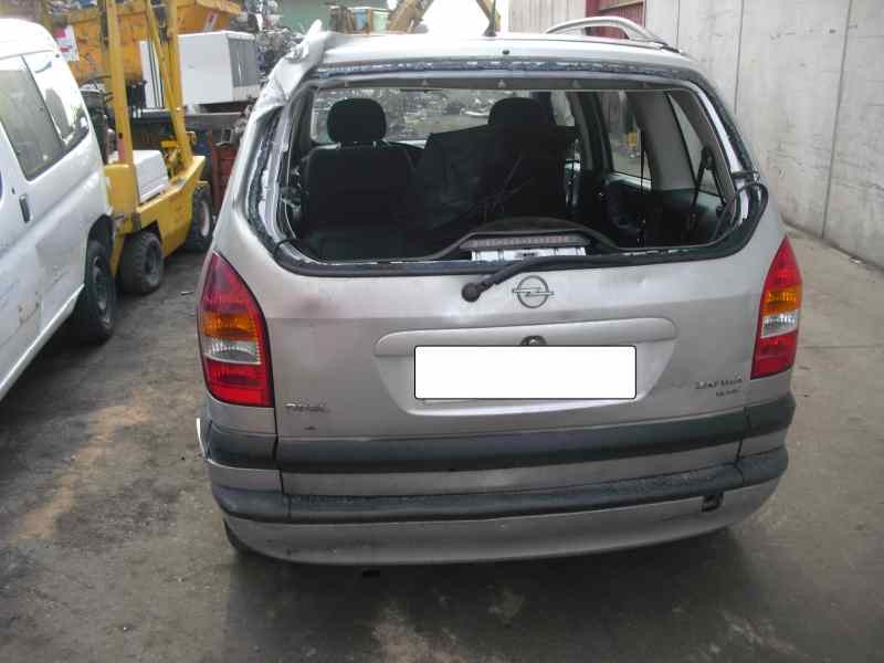 opel zafira a del año 2000