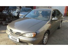 nissan primera berlina (p11) del año 2000