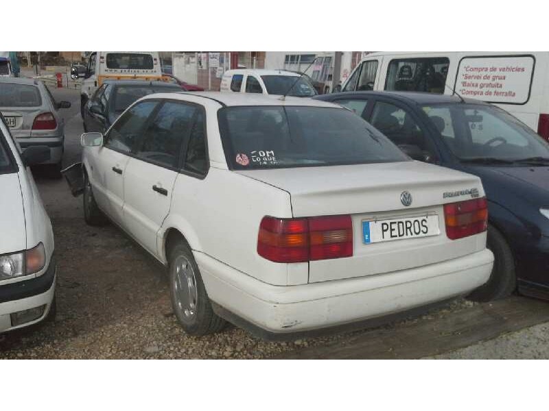 volkswagen passat berlina (3a2) del año 1994