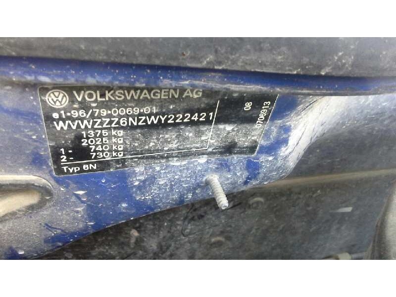 volkswagen polo berlina (6n1) del año 1998