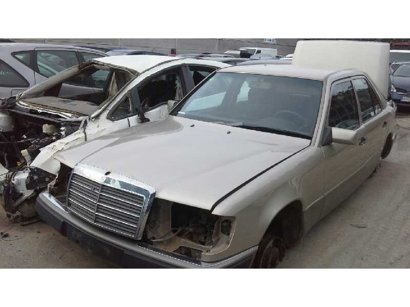 mercedes-benz clase e (w124) berlina del año 1991