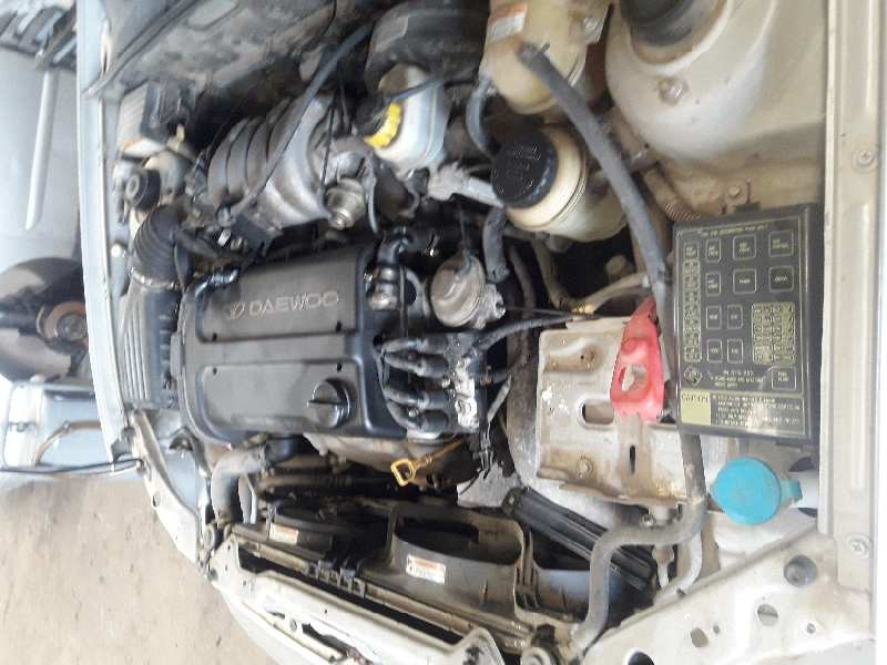 daewoo lanos del año 2000