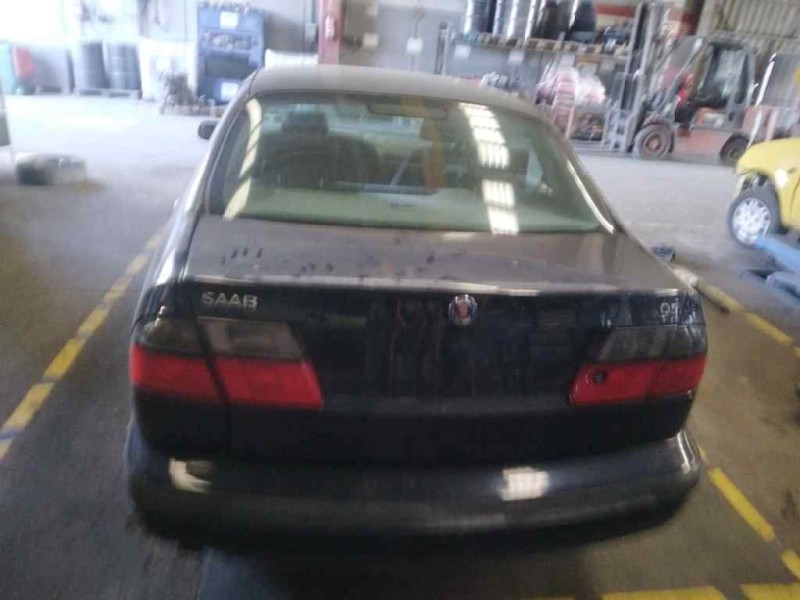 saab 9-5 sedán del año 1998