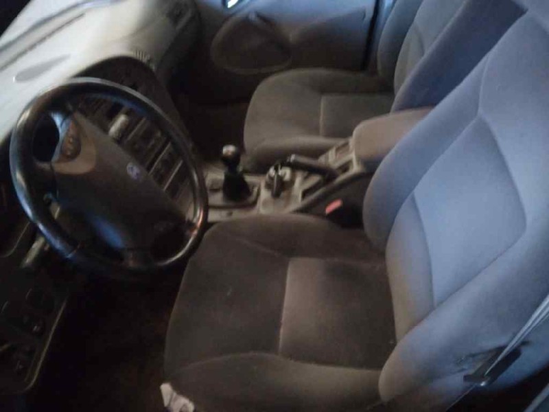 saab 9-5 sedán del año 1998