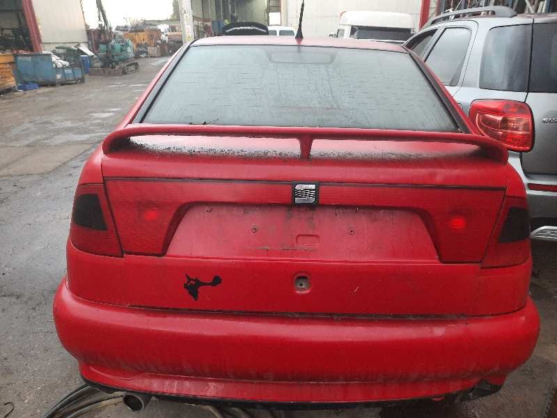 seat cordoba berlina (6k2) del año 1996