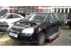 volkswagen golf v berlina (1k1) del año 2004