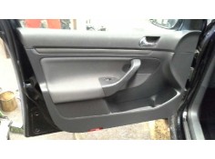 volkswagen golf v berlina (1k1) del año 2004 2