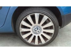 volkswagen golf v berlina (1k1) del año 2004 2