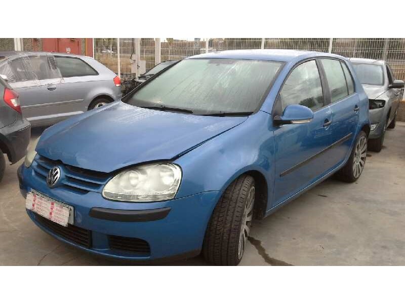 volkswagen golf v berlina (1k1) del año 2004