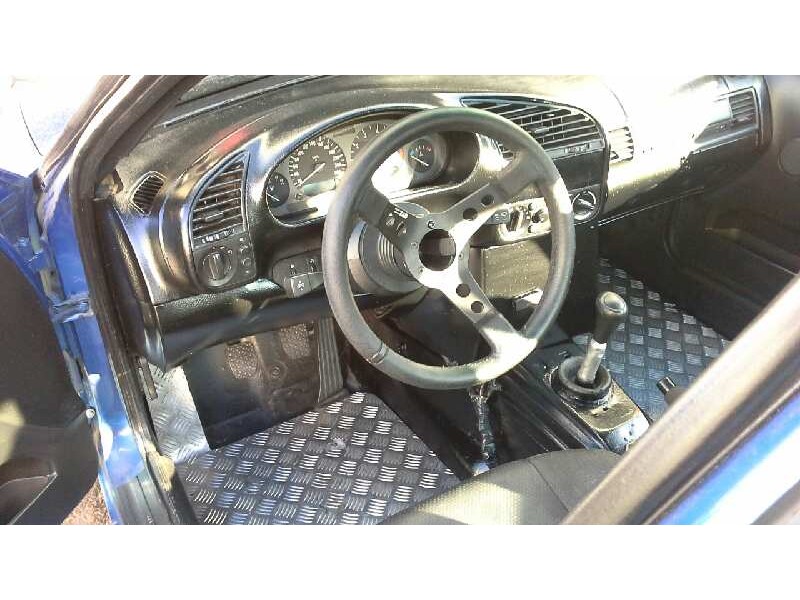 bmw serie 3 berlina (e36) del año 1995