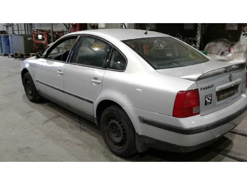 volkswagen passat berlina (3b2) del año 1998