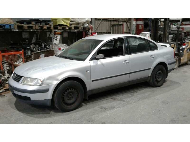 volkswagen passat berlina (3b2) del año 1998
