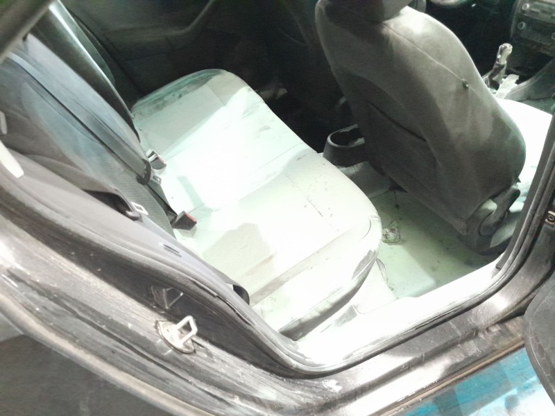 seat toledo (kg3) del año 2012