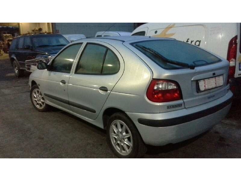 renault megane i fase 2 berlina (ba0) del año 1999