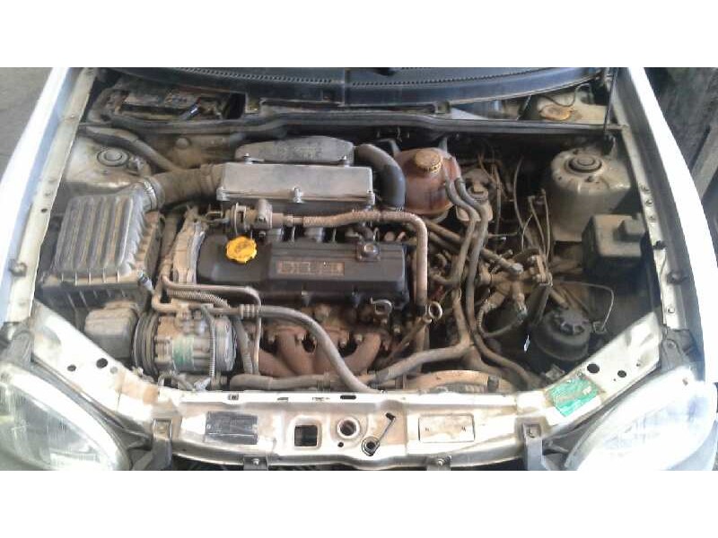 opel corsa b del año 1999