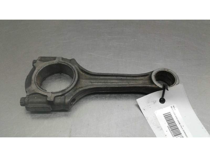 Recambio de biela para mercedes-benz vito (w638) caja cerrada 2.3 diesel referencia OEM IAM   120105