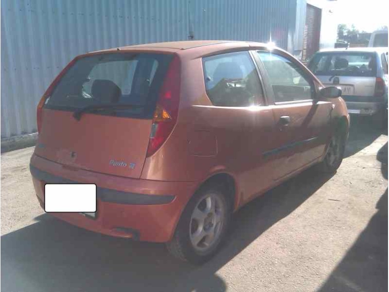 fiat punto berlina (188) del año 1999