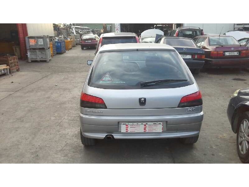 peugeot 306 berlina 3/4/5 puertas (s2) del año 2000