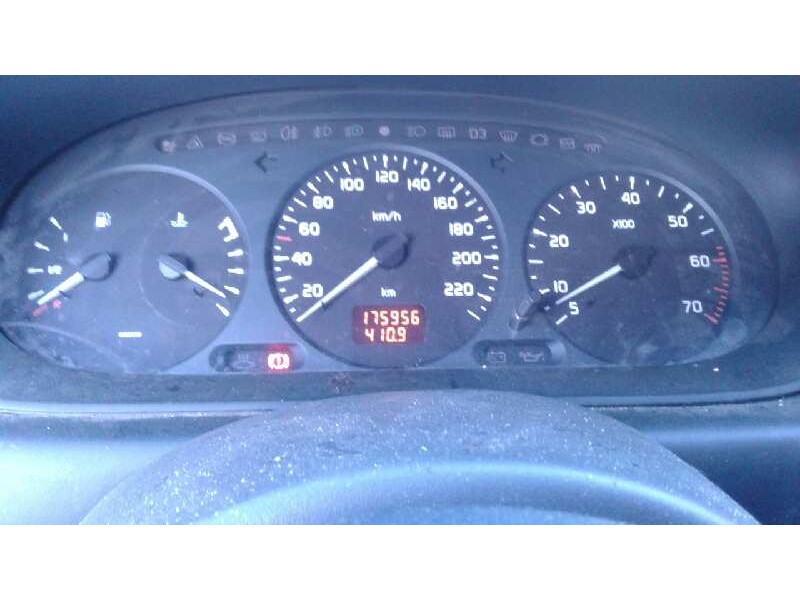 renault megane i classic (la0) del año 1997