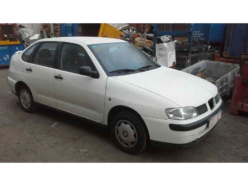 seat cordoba berlina (6k2) del año 1999