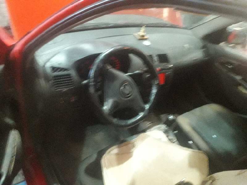 seat cordoba berlina (6k2) del año 2000