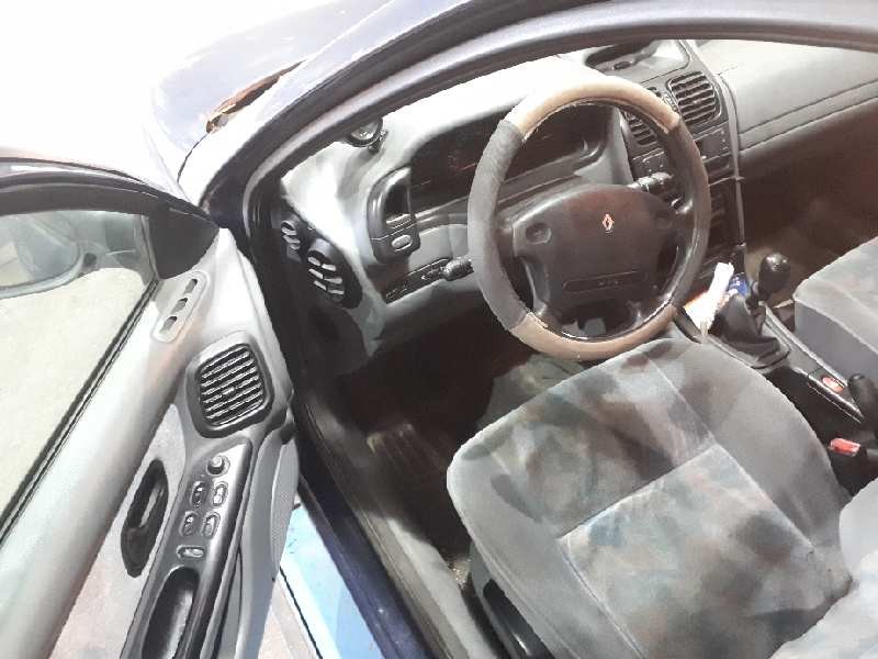 renault laguna (b56) del año 1998