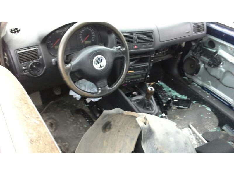 volkswagen golf iv berlina (1j1) del año 1999