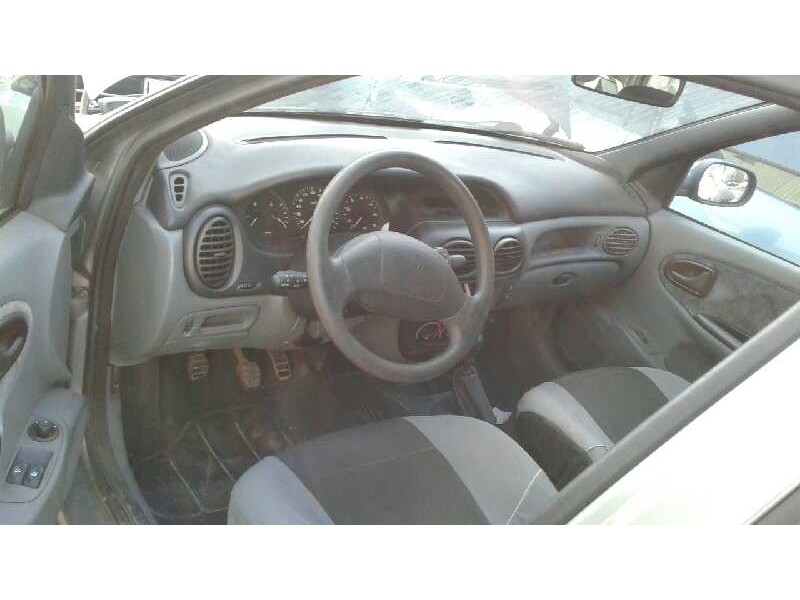 renault megane i classic (la0) del año 1998