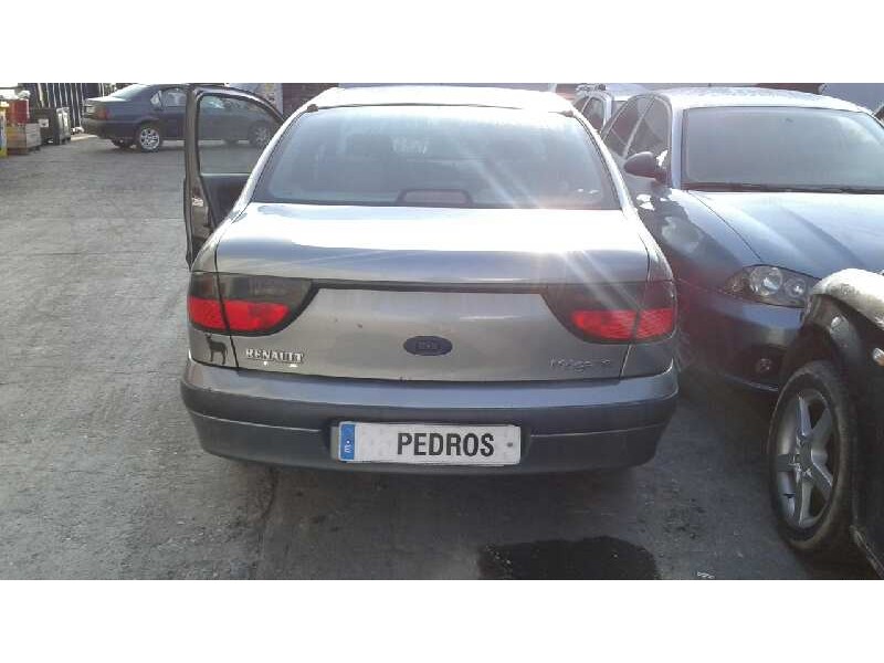 renault megane i classic (la0) del año 1998