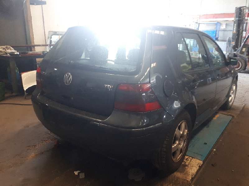 volkswagen golf iv berlina (1j1) del año 2000