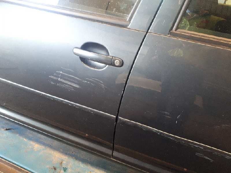 volkswagen golf iv berlina (1j1) del año 2000