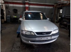 opel vectra b berlina del año 1998