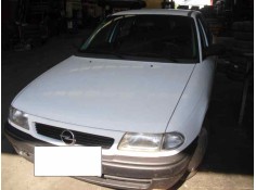 opel astra f berlina del año 1991
