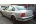 VOLKSWAGEN PASSAT BERLINA (3B2)