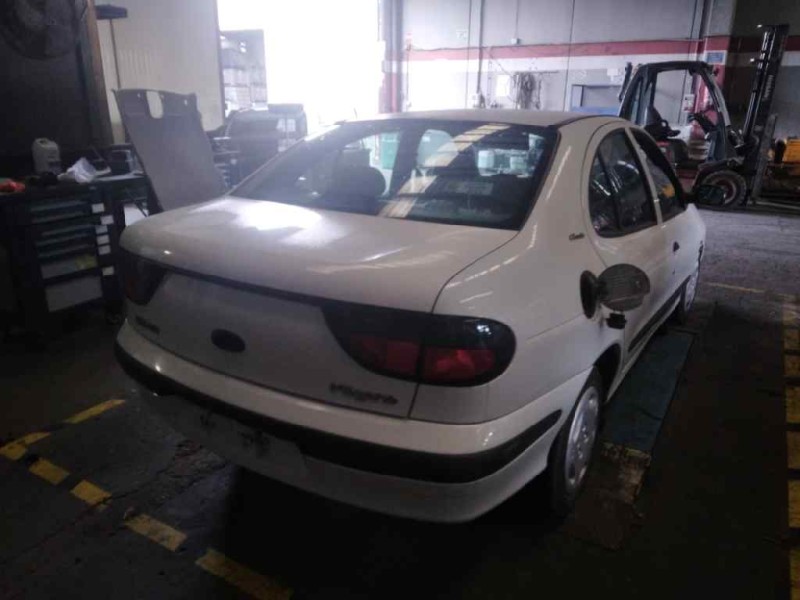 renault megane i classic (la0) del año 1997