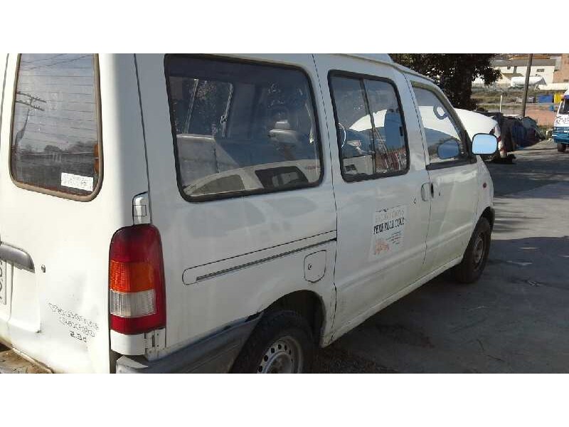 nissan vanette cargo (hc23) del año 1996