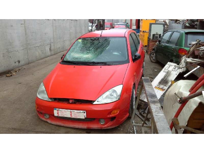 ford focus berlina (cak) del año 1999