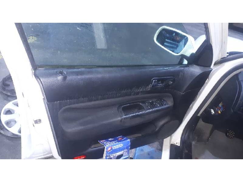 volkswagen golf iv berlina (1j1) del año 1999