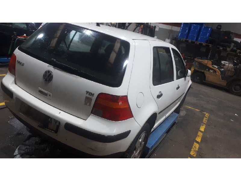 volkswagen golf iv berlina (1j1) del año 1999