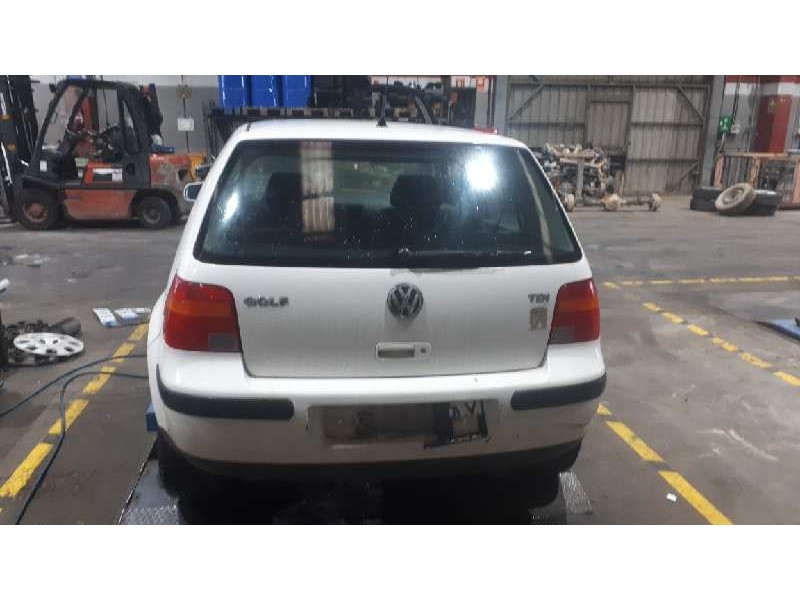 volkswagen golf iv berlina (1j1) del año 1999