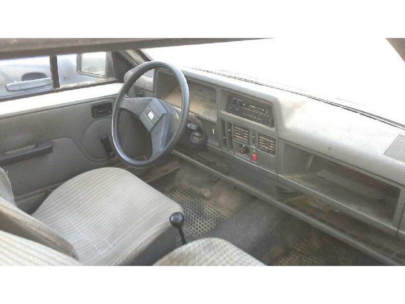 opel corsa a del año 1990