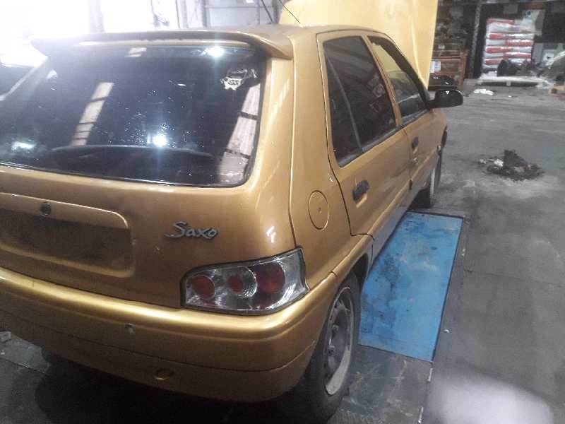citroën saxo del año 2000