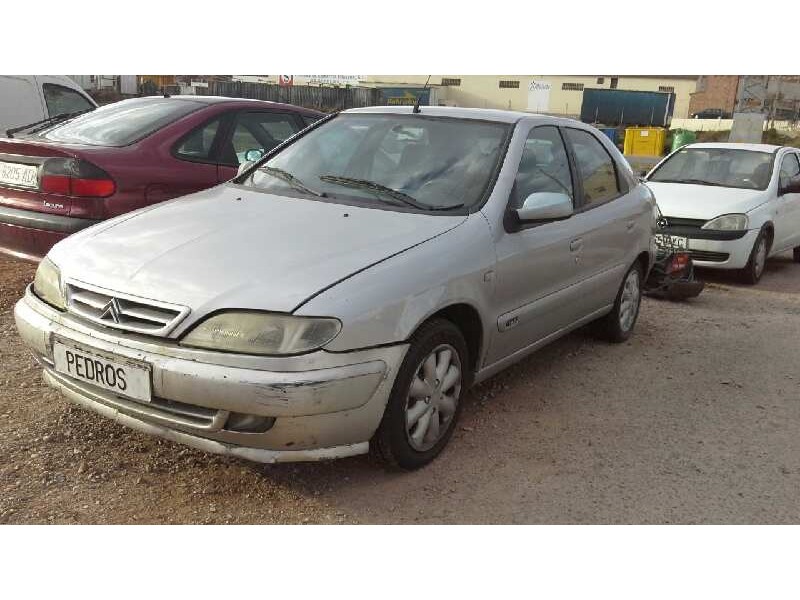 citroën xsara berlina del año 2000
