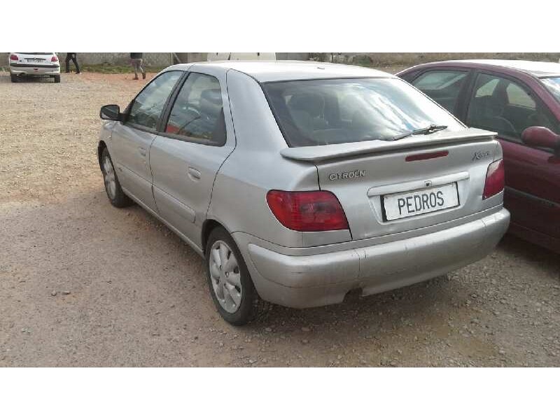 citroën xsara berlina del año 2000