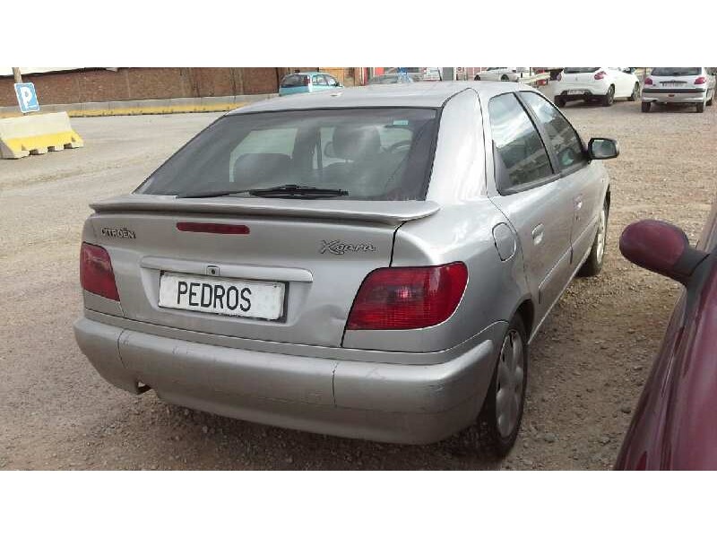 citroën xsara berlina del año 2000