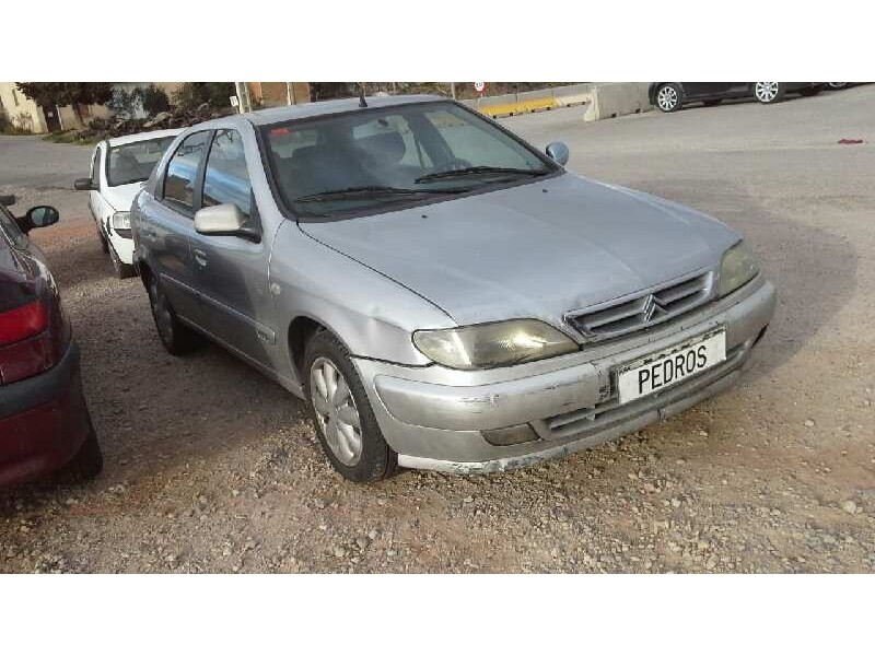 citroën xsara berlina del año 2000