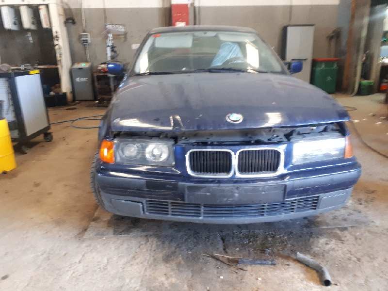 bmw serie 3 berlina (e36) del año 1994