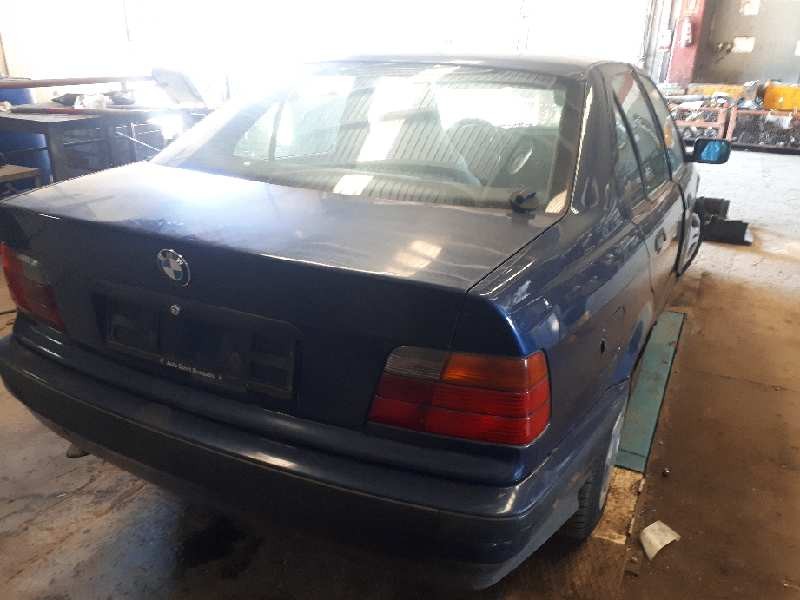 bmw serie 3 berlina (e36) del año 1994